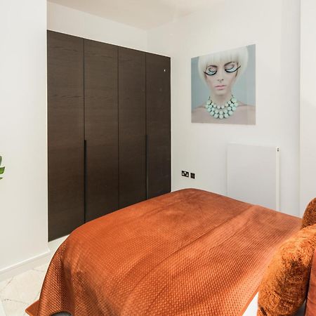 Al Central-Soho-Chinatown-Coventgarden-Cozy-Onebed Apartment Лондон Екстериор снимка